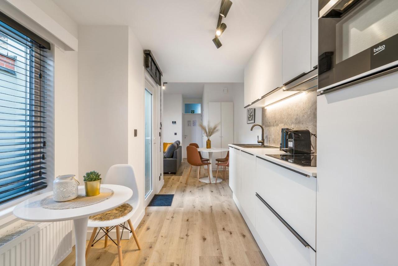 Cosy, Furnished & Renovated Flat With Outside Lounge Leilighet Gent Eksteriør bilde