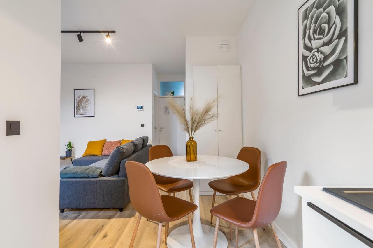 Cosy, Furnished & Renovated Flat With Outside Lounge Leilighet Gent Eksteriør bilde