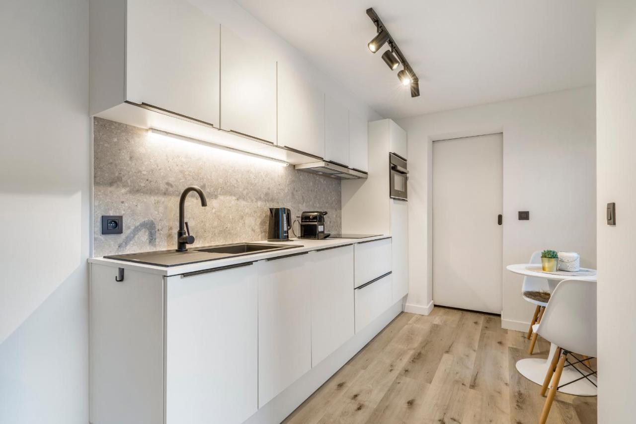 Cosy, Furnished & Renovated Flat With Outside Lounge Leilighet Gent Eksteriør bilde